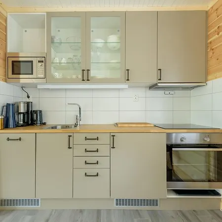 Feriehus&camping 5* Kabelvåg